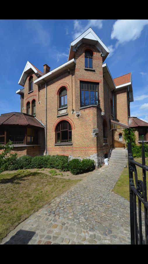Clementine Bed and Breakfast Kruishoutem Exteriör bild